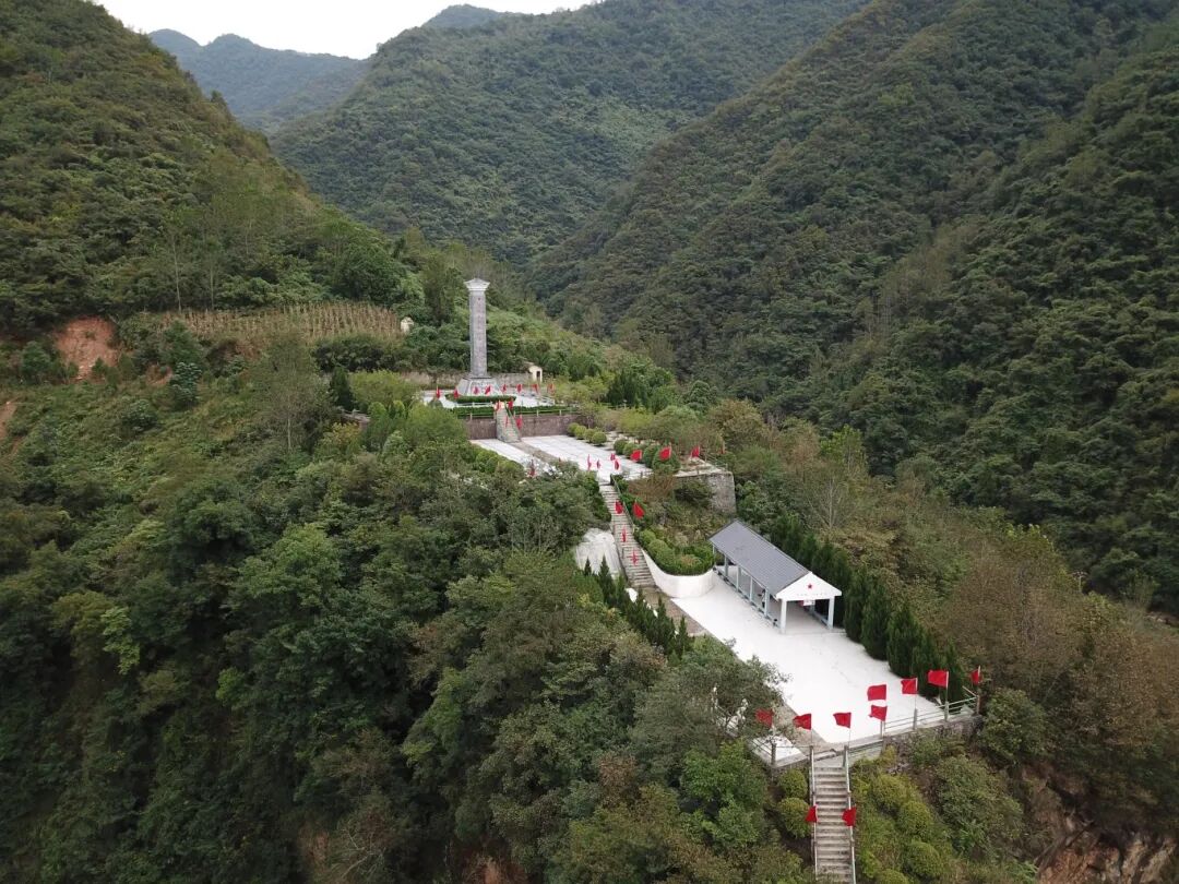 紫荆镇紫荆村陕南抗日第一军根据地.jpg
