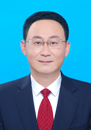 杨 军：杨 军
