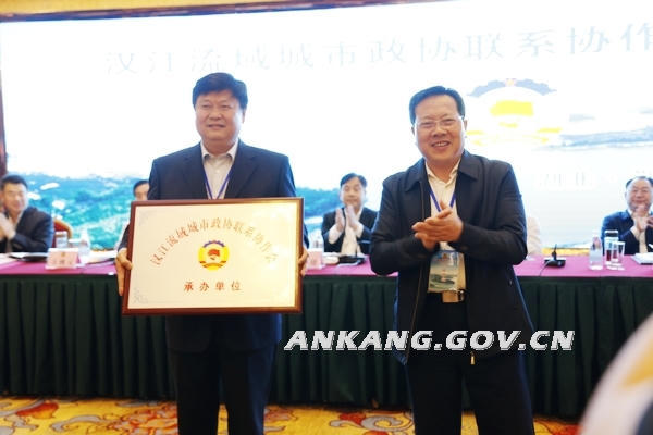 皇冠线上体育