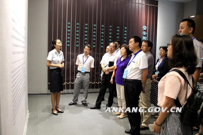 皇冠线上体育