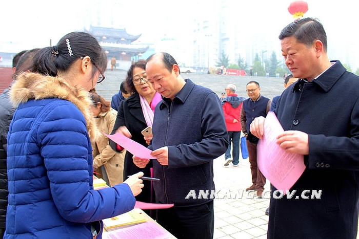 皇冠线上体育
