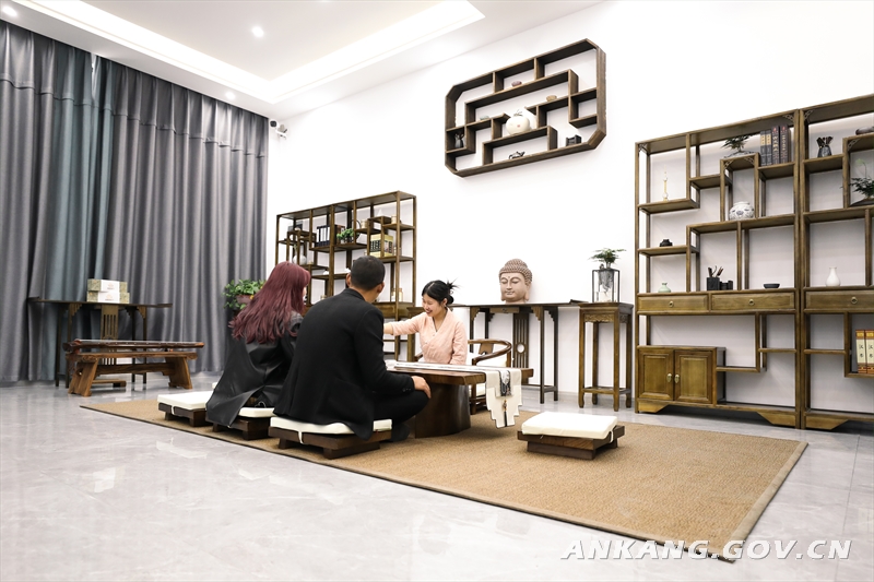 皇冠线上体育