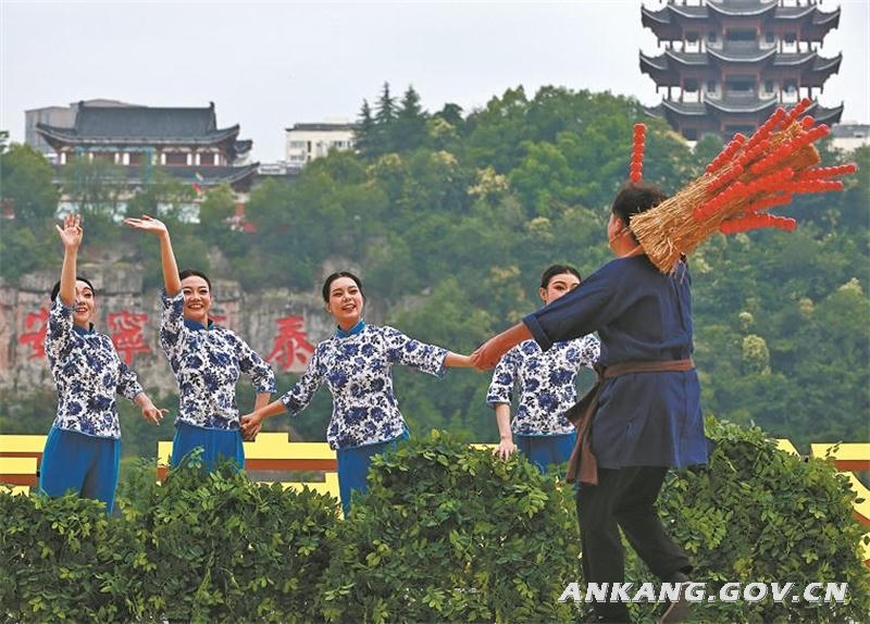 皇冠线上体育