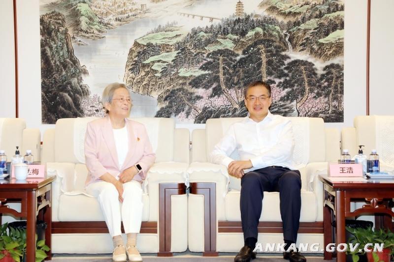 皇冠线上体育