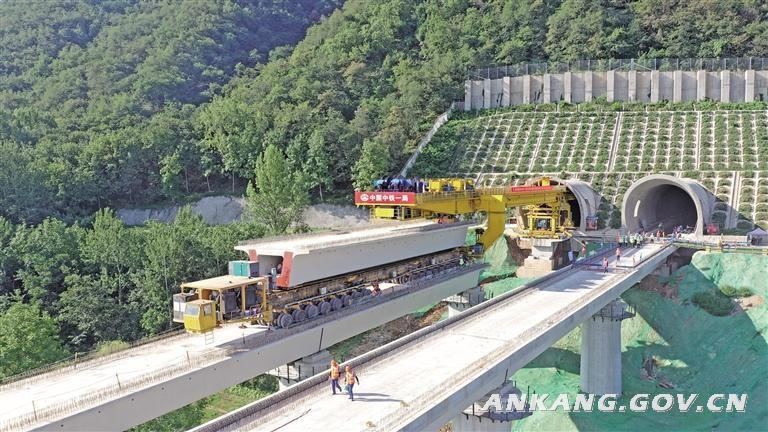 皇冠线上体育