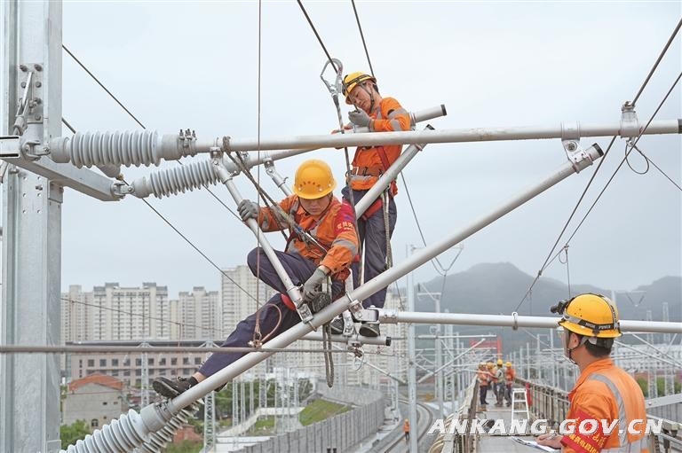 皇冠线上体育