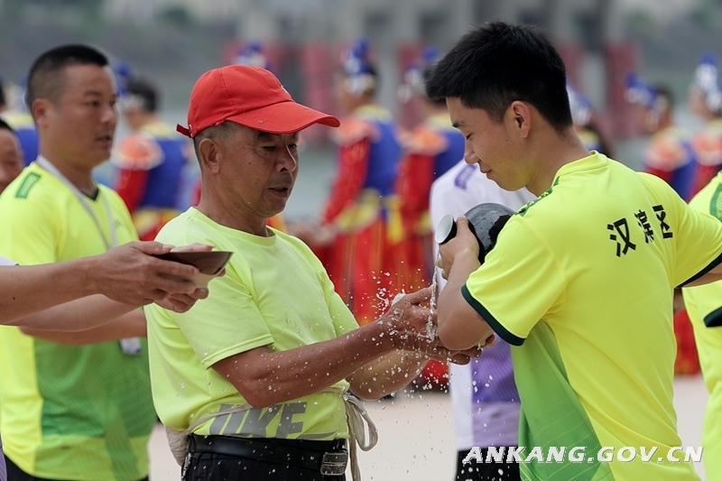 皇冠线上体育