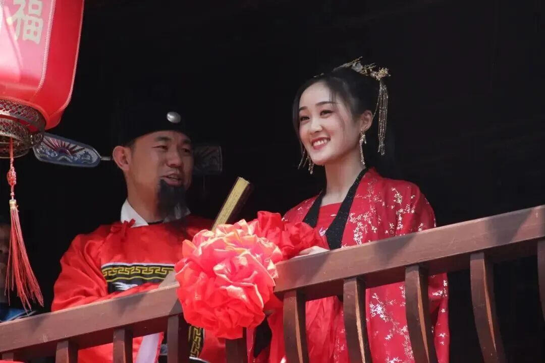 皇冠线上体育