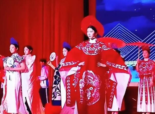 皇冠线上体育