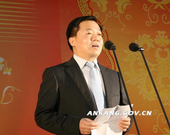皇冠线上体育