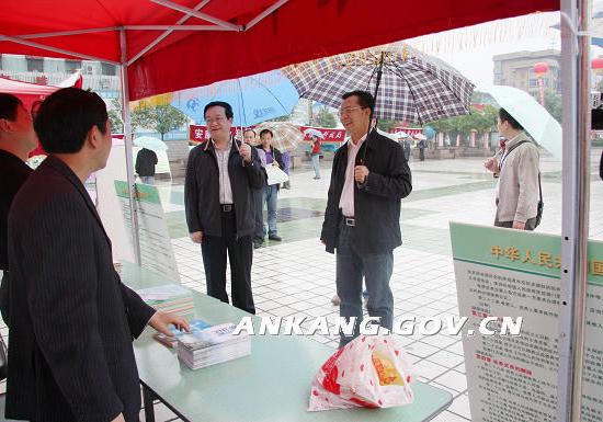 皇冠线上体育