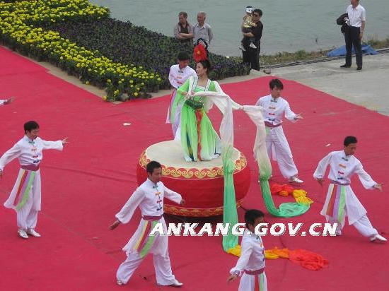 皇冠线上体育