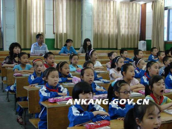 皇冠线上体育