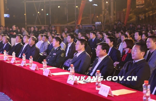 皇冠线上体育