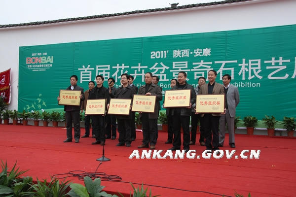 皇冠线上体育