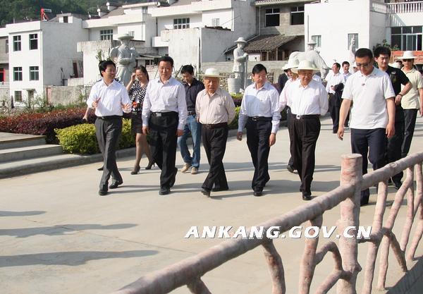皇冠线上体育