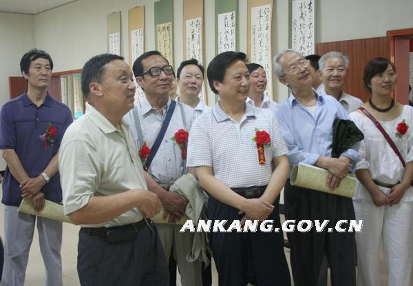 皇冠线上体育