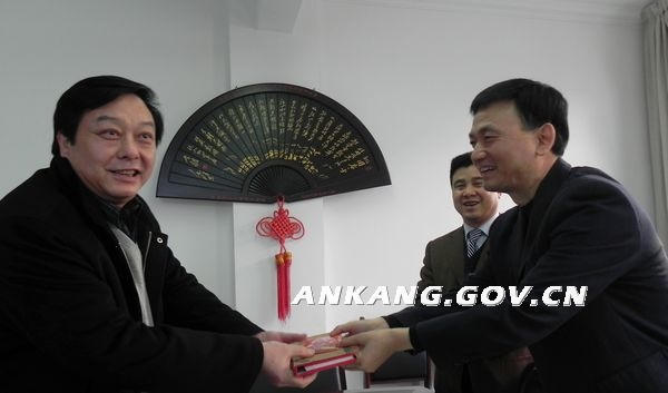 皇冠线上体育