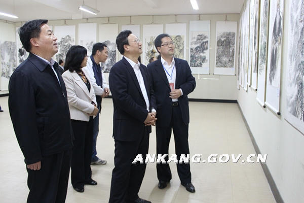 皇冠线上体育