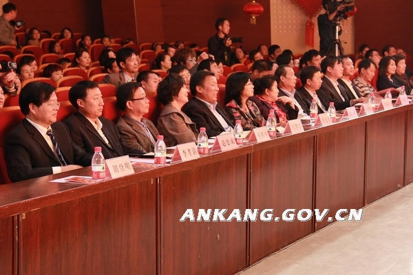 皇冠线上体育