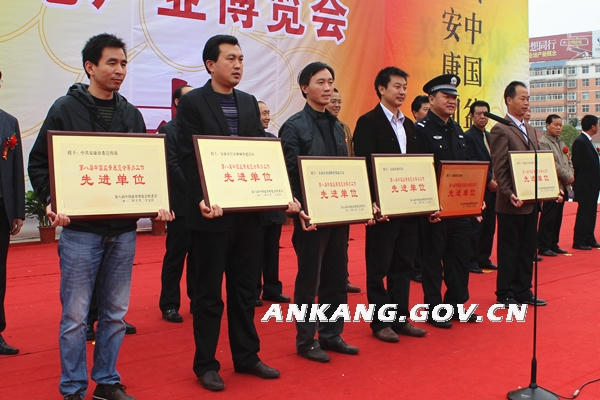 皇冠线上体育