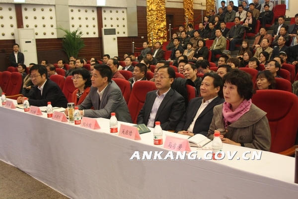 皇冠线上体育