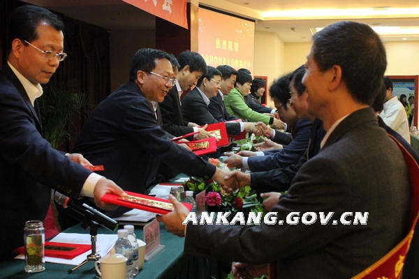 皇冠线上体育