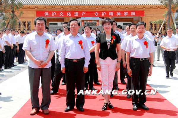 皇冠线上体育