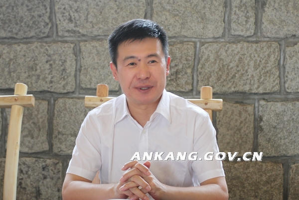 皇冠线上体育