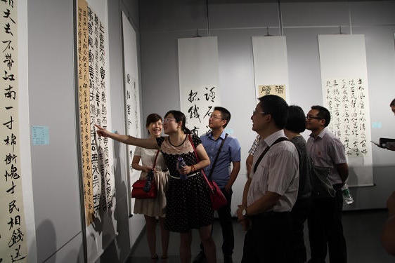 市卫生计生局 组织参观 皇冠线上体育