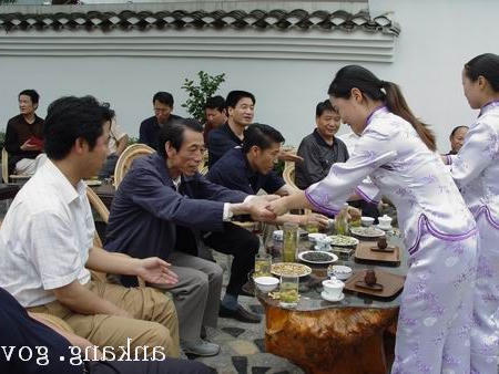 皇冠线上体育