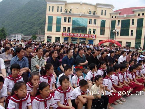 皇冠线上体育