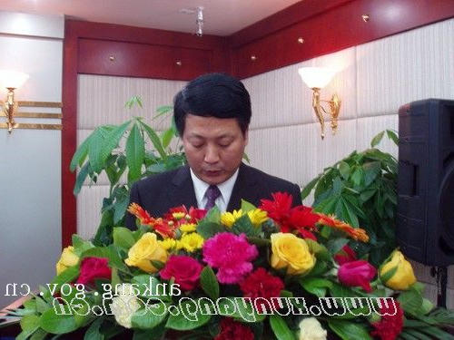 皇冠线上体育