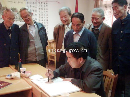 皇冠线上体育