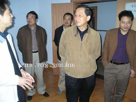 皇冠线上体育