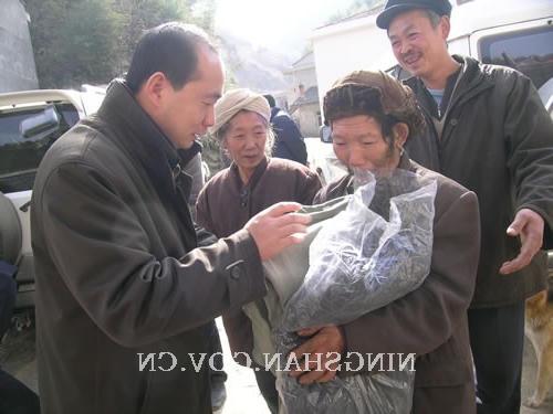 皇冠线上体育