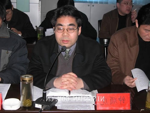 皇冠线上体育
