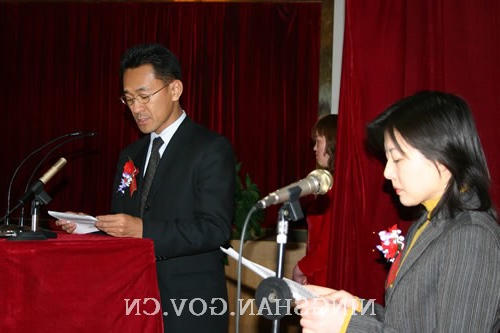 皇冠线上体育