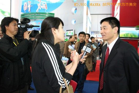 皇冠线上体育