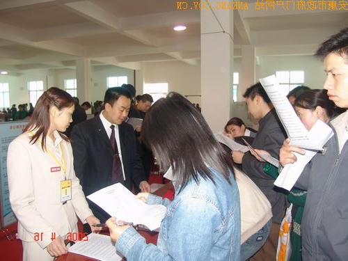 皇冠线上体育