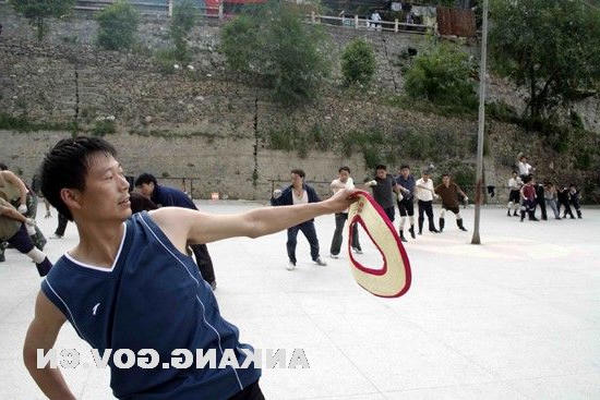 皇冠线上体育