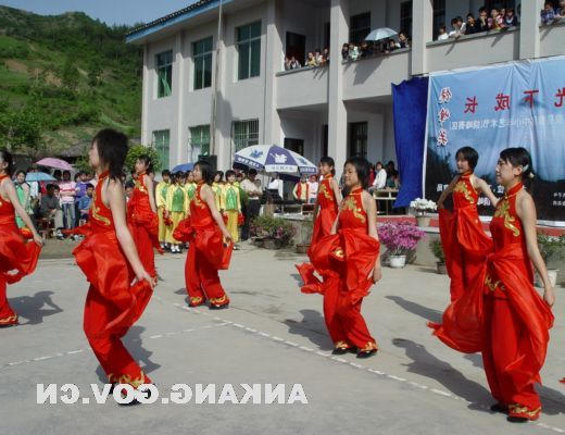 皇冠线上体育