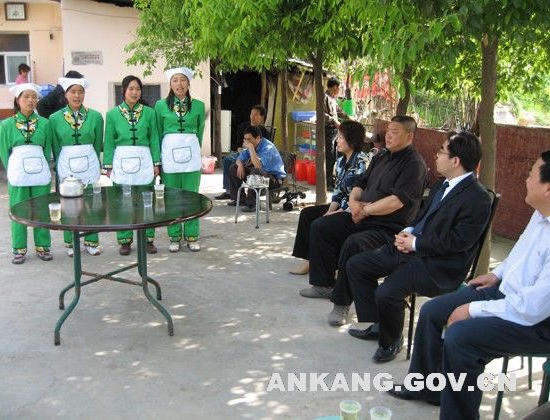皇冠线上体育