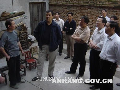 皇冠线上体育