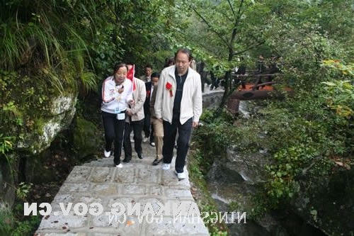 皇冠线上体育