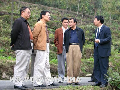 皇冠线上体育
