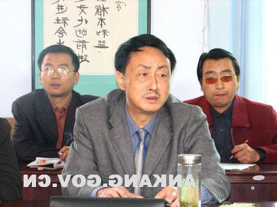 皇冠线上体育