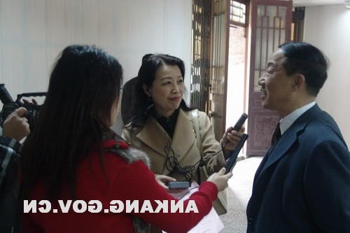 皇冠线上体育