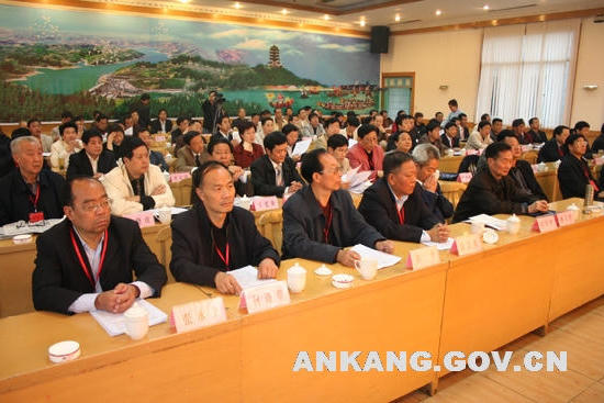 皇冠线上体育
