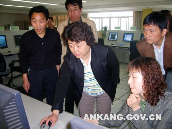 皇冠线上体育